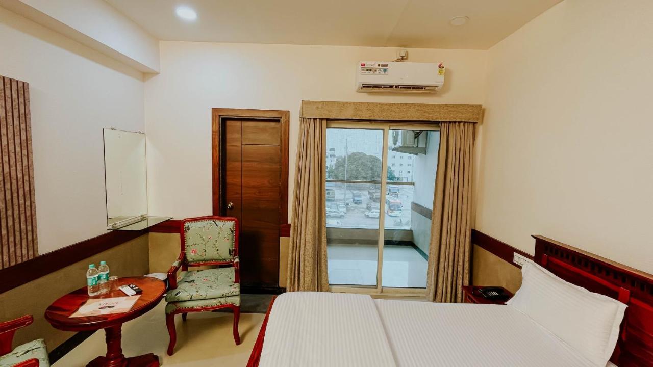 Hotel Tirth By Sonu'S Ujjain Luaran gambar