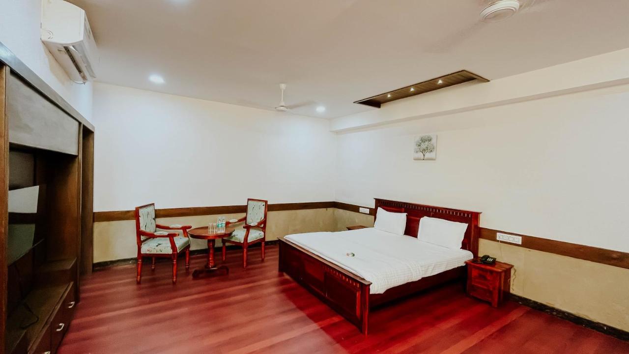 Hotel Tirth By Sonu'S Ujjain Luaran gambar