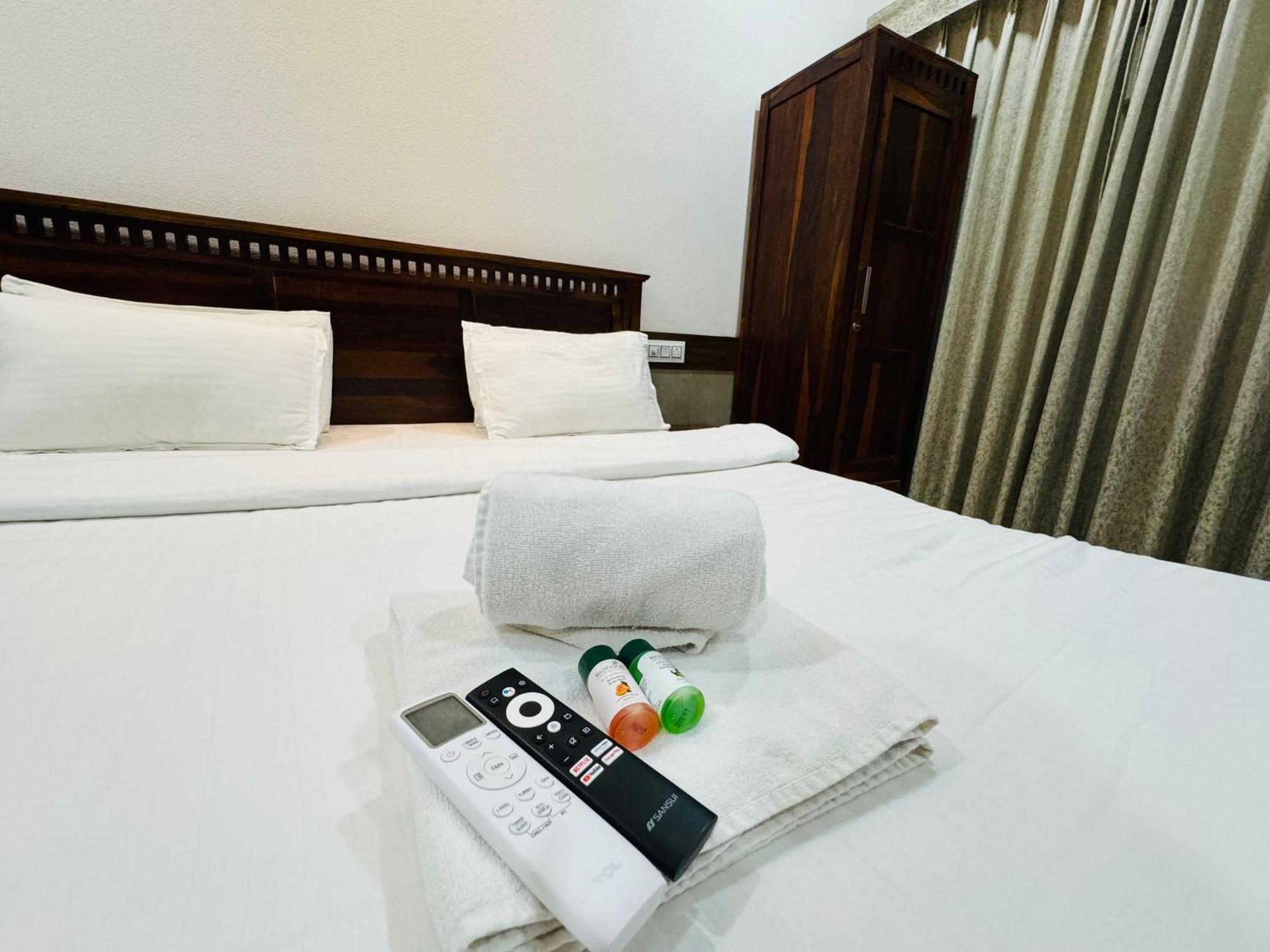 Hotel Tirth By Sonu'S Ujjain Luaran gambar